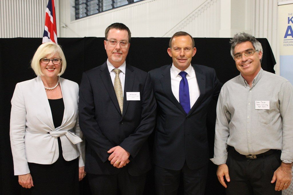 AndrewsPMafternoontea